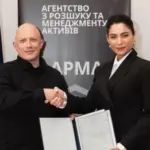 Історичний момент – конфіскована яхта Медведчука перейшла під український прапор