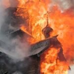 Релігія у полум’ї війни: як Росія репресує Українську Церкву на тимчасово окупованих територіях