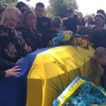 Три могили для одного сина