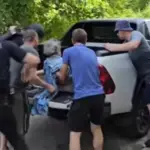 У Херсоні від російського обстрілу постраждала 102-річна жінка – відео
