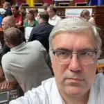 Нардеп від ЄС заявив, що дозвіл на виїзд депутатам посилить оборону та міжнародне співробітництво