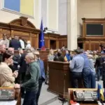 Рада провалила перейменування 336 топонімів — нардепи заблокували трибуну