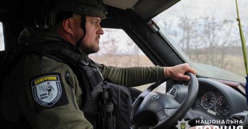 Поліцейські врятували жінку з Покровська, яка пролежала 10 днів без їжі