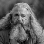 Чому одні чоловіки волохаті, а інші ні і до чого тут рівень тестостерону