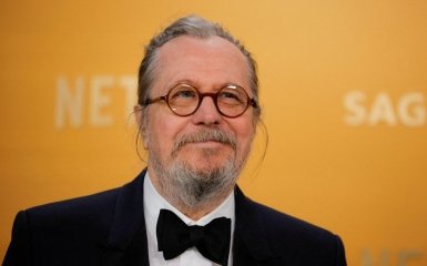 Олдмен і Бекхем отримали лицарські звання від короля Британії Чарльза ІІІ