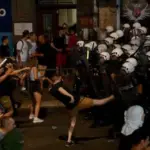 Сербія між літієм та свободою: чому 325 тисяч протестувальників вимагають відставки Вучича