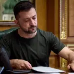 Зеленський анонсував законопроект, який дасть реальні привілеї воїнам із Хрестом бойових заслуг