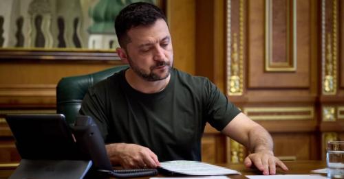 Зеленський анонсував законопроект, який дасть реальні привілеї воїнам із Хрестом бойових заслуг