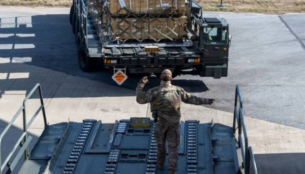Американська зброя на паузі: чи є в України «план Б»?