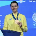 Два українських фехтувальники відмовилися від фото з росіянкою на чемпіонаті світу