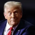 Трамп у присутності Стармера заявив, що зменшить ультиматум Путіну з 50 до 10 днів