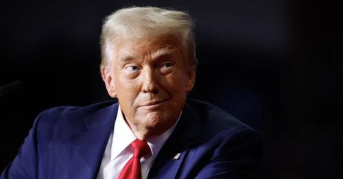 Трамп відповів на погрози Медведєва: Він заходить на небезпечну територію
