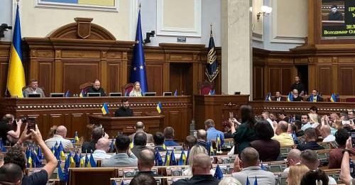 Військові повернуться додому, коли ми переможемо ворога, — Зеленський щодо строків служби