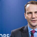 Сікорський запросив “Мадяра” до Польщі на тлі скандальних санкцій Угорщини