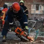 У Києві через нічну атаку пошкоджено сортувальне депо Нової пошти