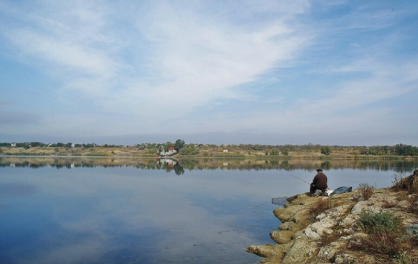 Окупанти планують спустити воду у водосховище на Донеччині: наближається екокатастрофа