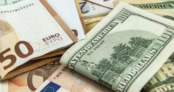 Долар та євро дешевшають: скільки коштує валюта в обмінних пунктах