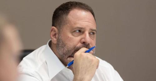 Єрмак назвав “максимальним нахабством” російський штурм із прапором США