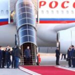 Путін летів до Китаю на чотири дні, щоб відвідати парад разом із Сі Цзіньпіном