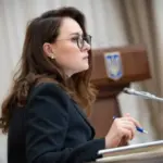 Прем’єрка України Свириденко підтвердила, що її молодший брат живе за кордоном