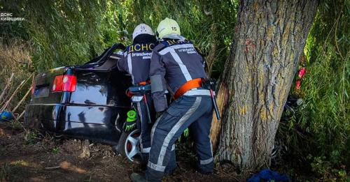 На Київщині сталася смертельна ДТП – загинула дитина, постраждала жінка