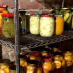 Домашня консервація — корисна чи ні: що треба знати