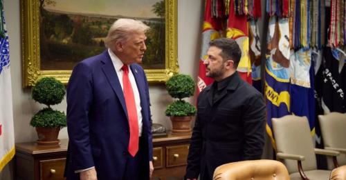 Трамп подякував українському ветерану за ключку для гольфа