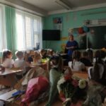 У Білорусі вчителям заборонили користуватися смартфонами на уроках