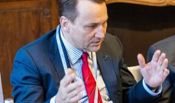 Трампу час зрозуміти, що Путін знущається з нього, — Сікорський