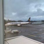 Війна між Ryanair та Іспанією загострюється: лоукост-перевізник скасовує майже 40 маршрутів