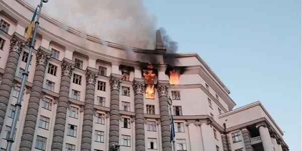 Удар по Кабінету міністрів: Путін розпочав новий етап війни проти України, – The Times