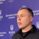 Не дозволяйте їм виїжджати за кордон і готуватися до війни: Рада закликала до нового рішення щодо хлопців віком 18-22 років