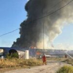 Склад у логістичному центрі загорівся через атаку дрона поблизу Києва