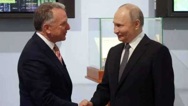 Путін сказав Віткову, що «візьме Донбас до кінця цього року», – Зеленський