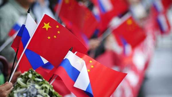 Китай продовжує блокувати російські платежі: Путіну не вдалося переконати Сі Цзіньпіна