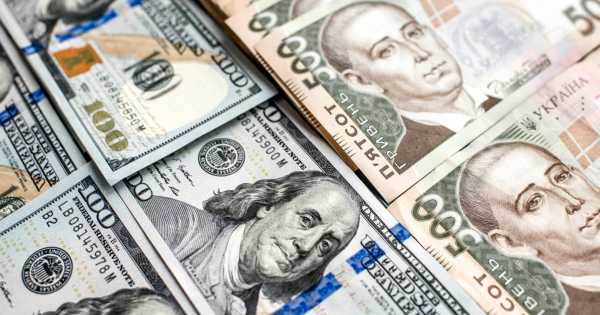 Курси обміну валют в обмінниках: долар перестав зростати