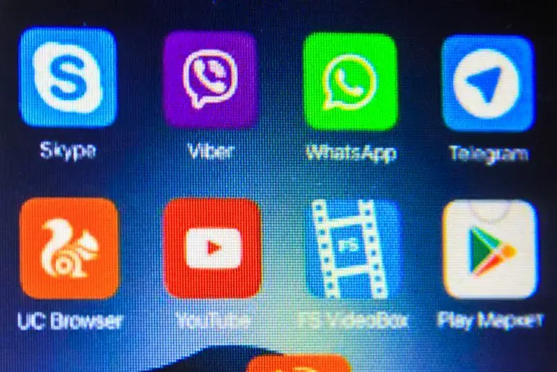 У Росії користувачі не можуть завершити реєстрацію в Telegram та WhatsApp: що відбувається