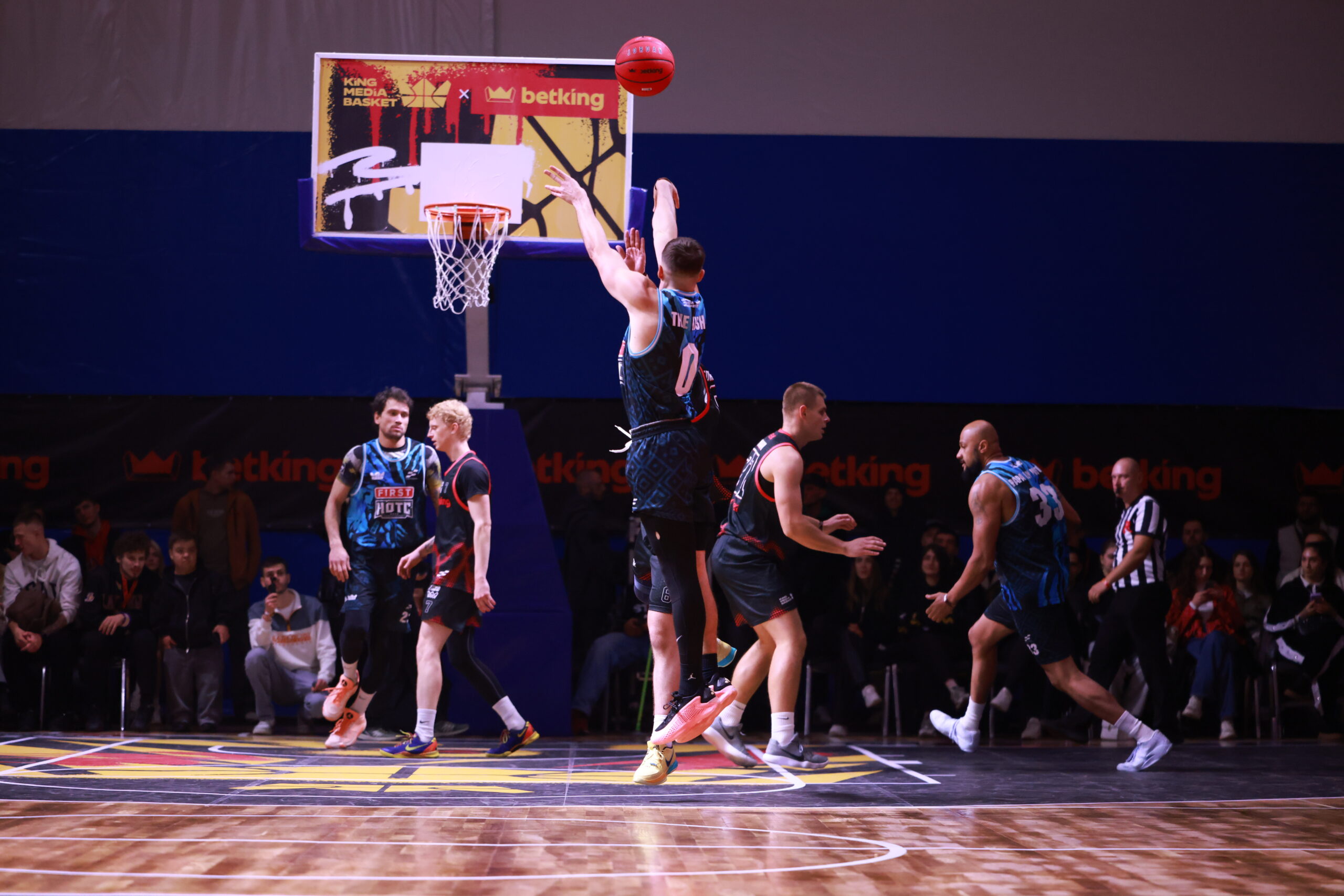Медіа та спорт на одному майданчику: визначені півфіналісти King Media Basket
