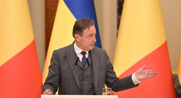 Бельгійський прем’єр застерігає щодо ризиків застосування російських коштів на користь України.