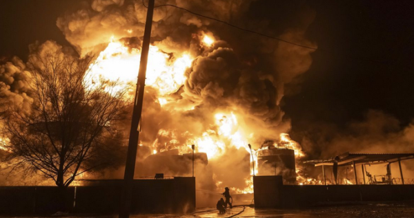 Удар дронів по газовому комплексу в Оренбурзькій області.