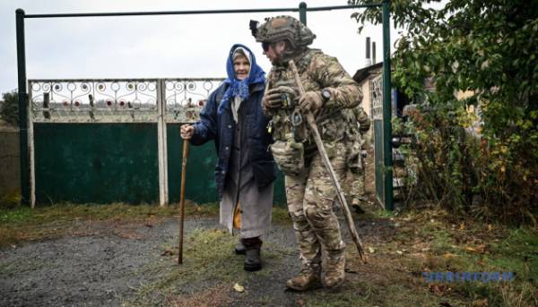 “Янголи” на Дніпропетровщині: порятунок в знищених селах.