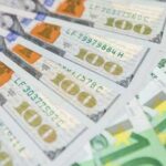 Валютні курси в обмінниках: долар додав у ціні, євро здешевшав