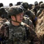 Сирський: “Кільцева зона” на передовій розширилась до 20 км через посилення застосування БПЛА ворога.