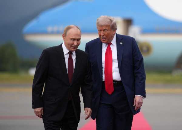 ЄС розцінює як зневагу візит Трампа і Путіна до Будапешта, – El Pais