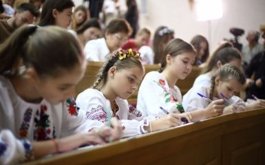 Україна налаштовується на написання Загальнонаціонального радіодиктанту — інструкція з приєднання