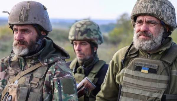Добровольці похилого віку: справжня суть «мобілізації для 60+»