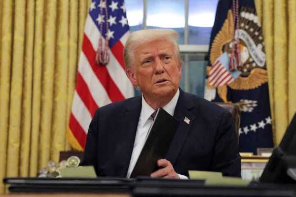 Трамп: США “більше не інвестують” у підтримку України.