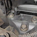 Опора КПП: функції, ознаки зносу та як вибрати нову