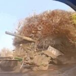 Не пройшов і десяток кілометрів: у росіян нарікають на несправності “танків-їжаків”