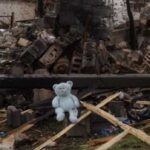 СБУ розслідує злочини росіян, що викрадали та вивозили українських дітей до Росії.